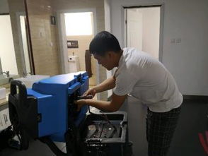 四川洗地機(jī)維修指南 成都國產(chǎn)手推洗地機(jī)售后服務(wù)及機(jī)械維修清潔服務(wù)解析